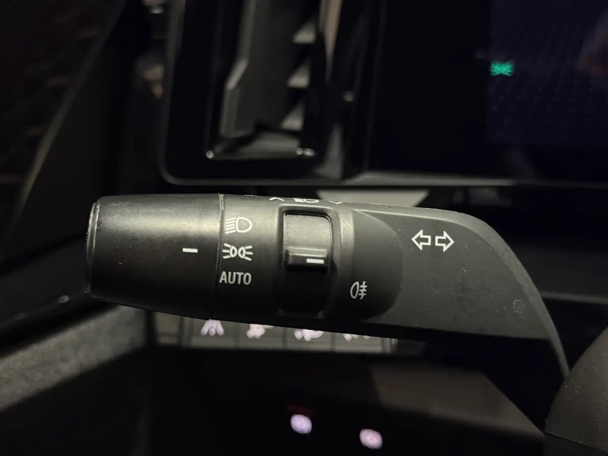 1.2 Navi CarPlay Trekhaak Camera LED Elektr. Achterklep