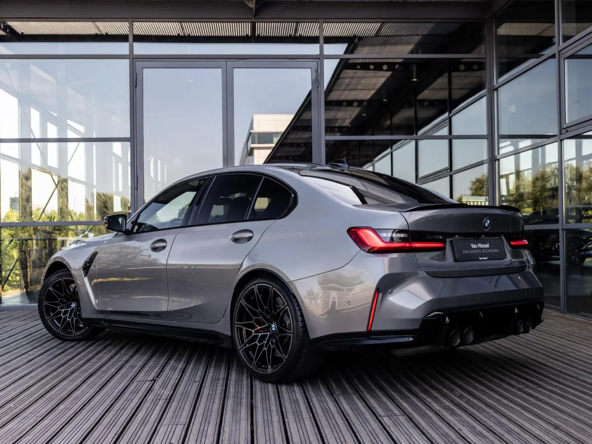 M3 Competition | HARMAN KARDON | HEAD-UP | M-DRIVERS PACKAGE | STOELMEMORY | COMFORT ACCES | OXIDGRAU | NL AUTO | 1E EIGENAAR | 360 CAMERA | BMW DEALER ONDERHOUDEN |