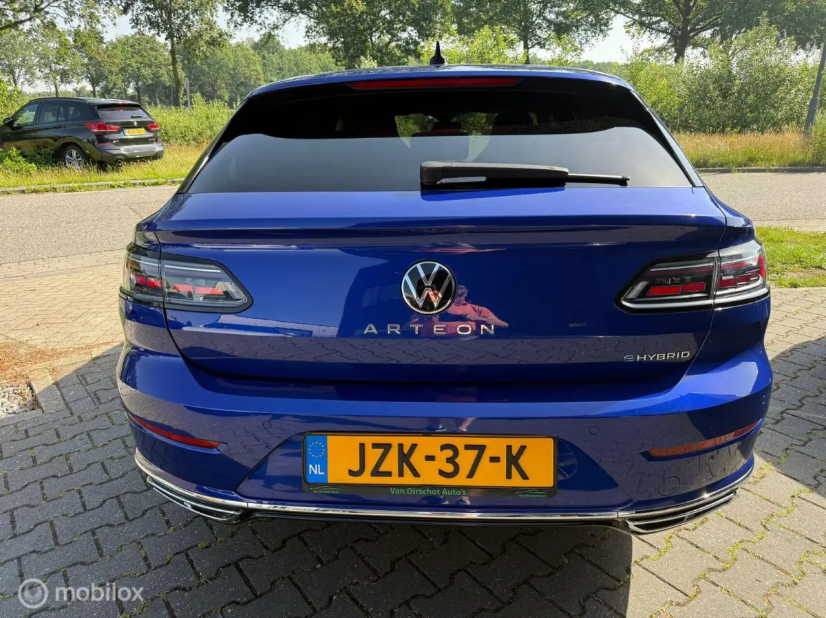 1.4 TSI eHybrid R-Line +