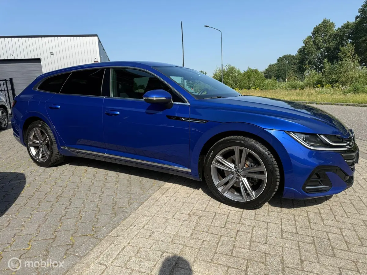 1.4 TSI eHybrid R-Line +