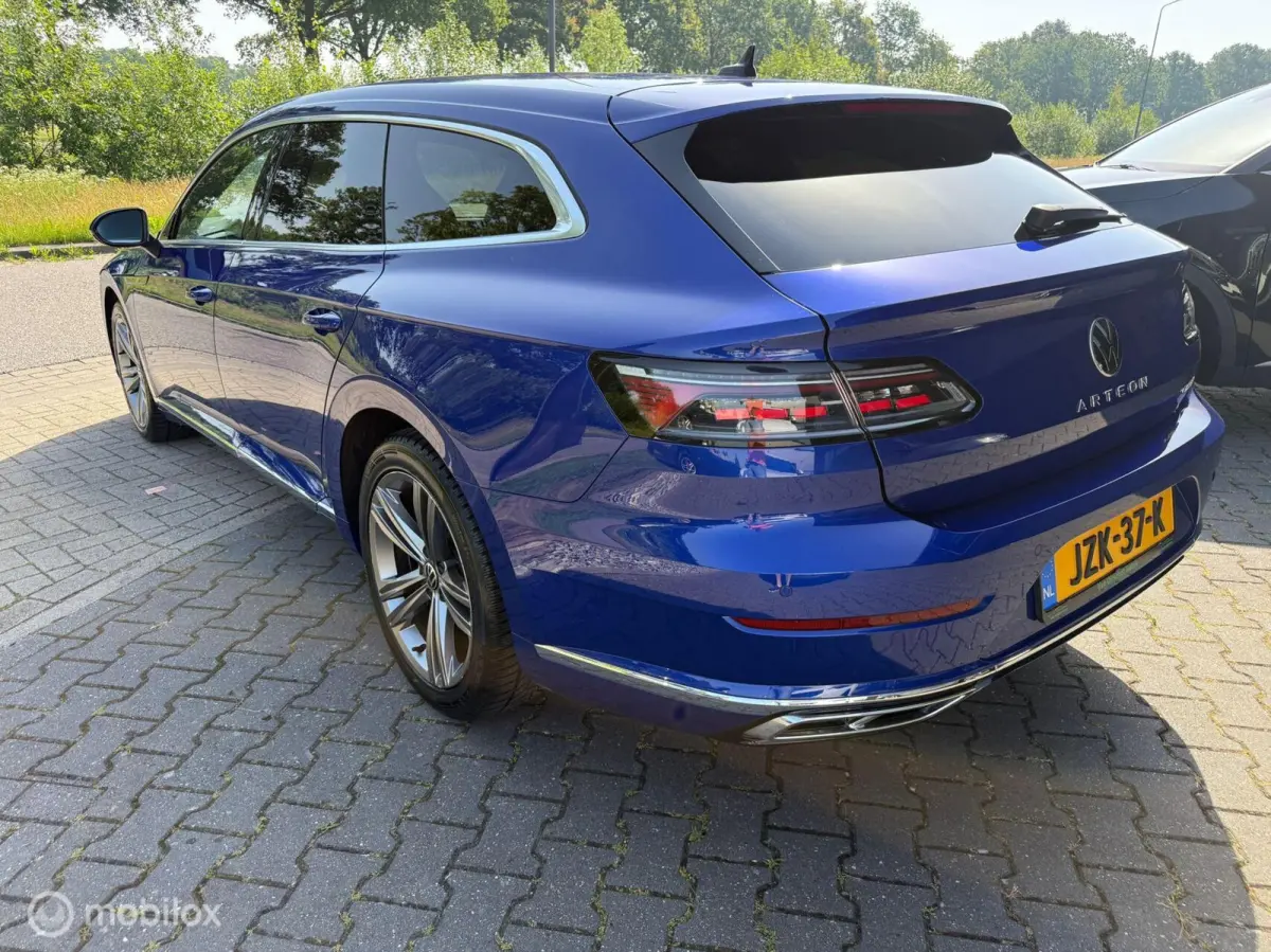 1.4 TSI eHybrid R-Line +