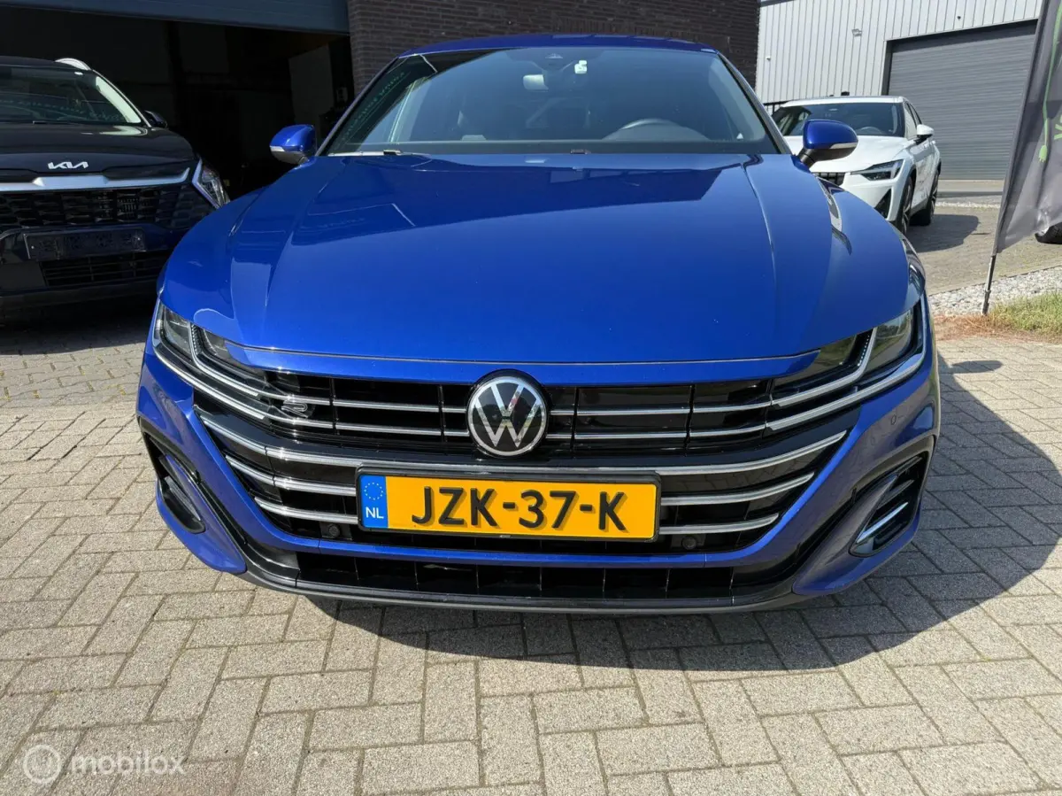 1.4 TSI eHybrid R-Line +