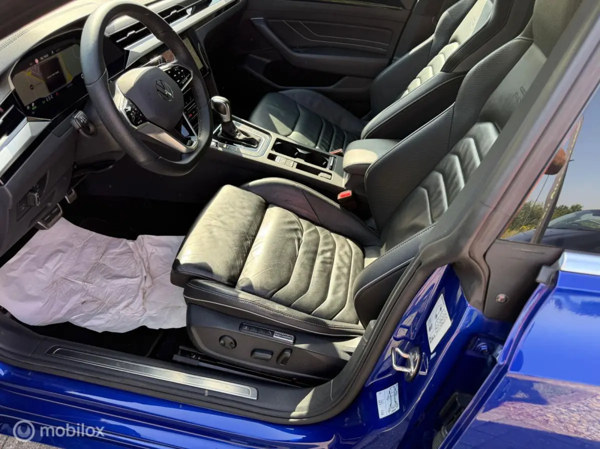 1.4 TSI eHybrid R-Line +