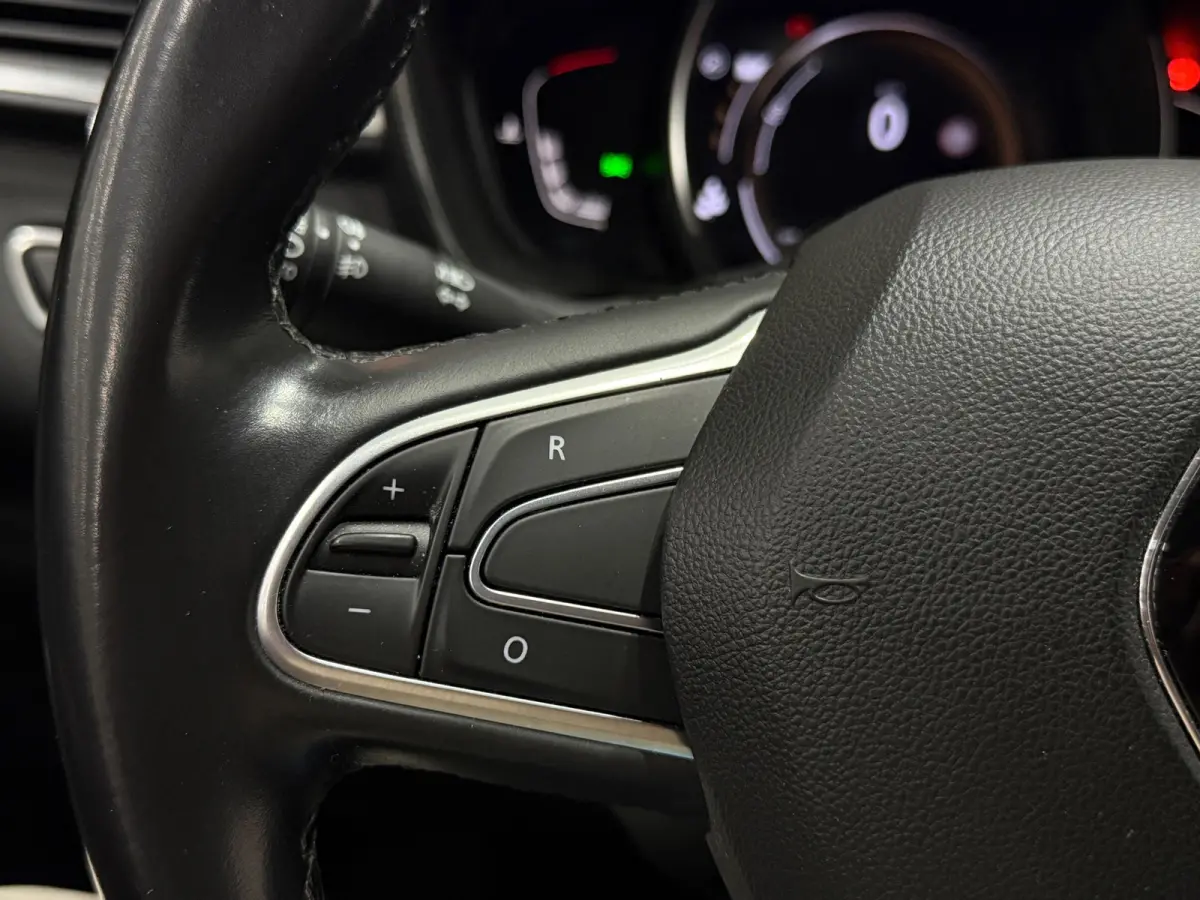 1.3 TCe Intens AUT Navi Half Leder Trekhaak Camera Cruise PDC LMV