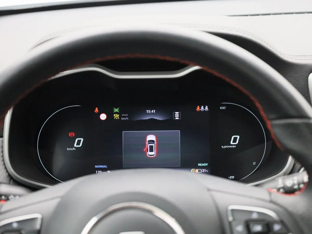 Long Range Luxury 70 kWh | Automaat | Panoramadak | Leder | Navigatie | Airco | Achteruitrijcamera | Apple Carplay / Android Auto | Stoelverwarming | Lichtmetalen Velgen |