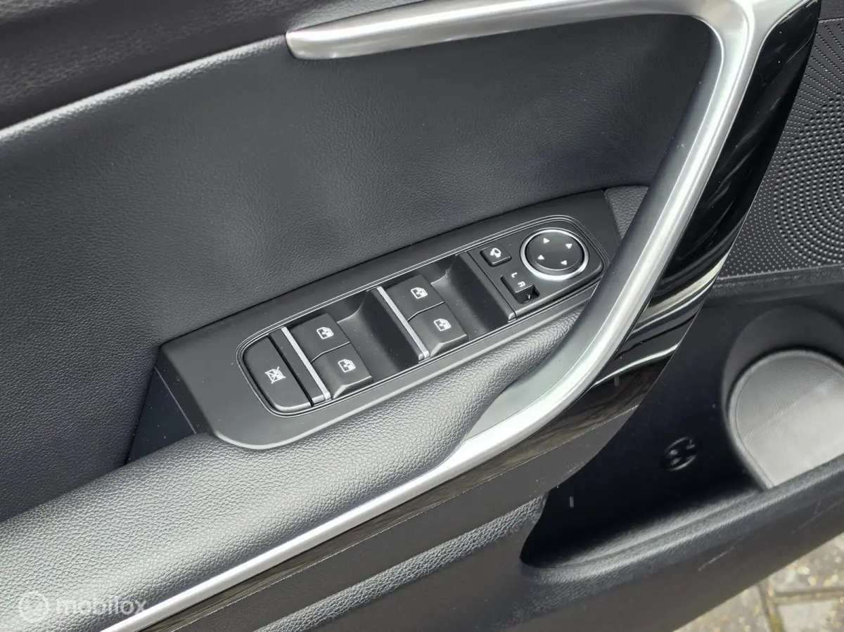 1.6 GDI PHEV 140PK CARPLAY LED NAVI CLIMA NL-AUTO