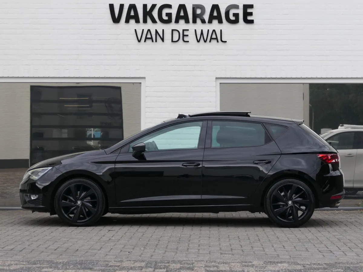 1.4 TSI ACT FR Dynamic | Black optic | Apple-/Android Carplay | Panoramadak | Achteruitrijcamera | Climate Control | Ledere/Alcantara | Elektrische stoel | Cruise control