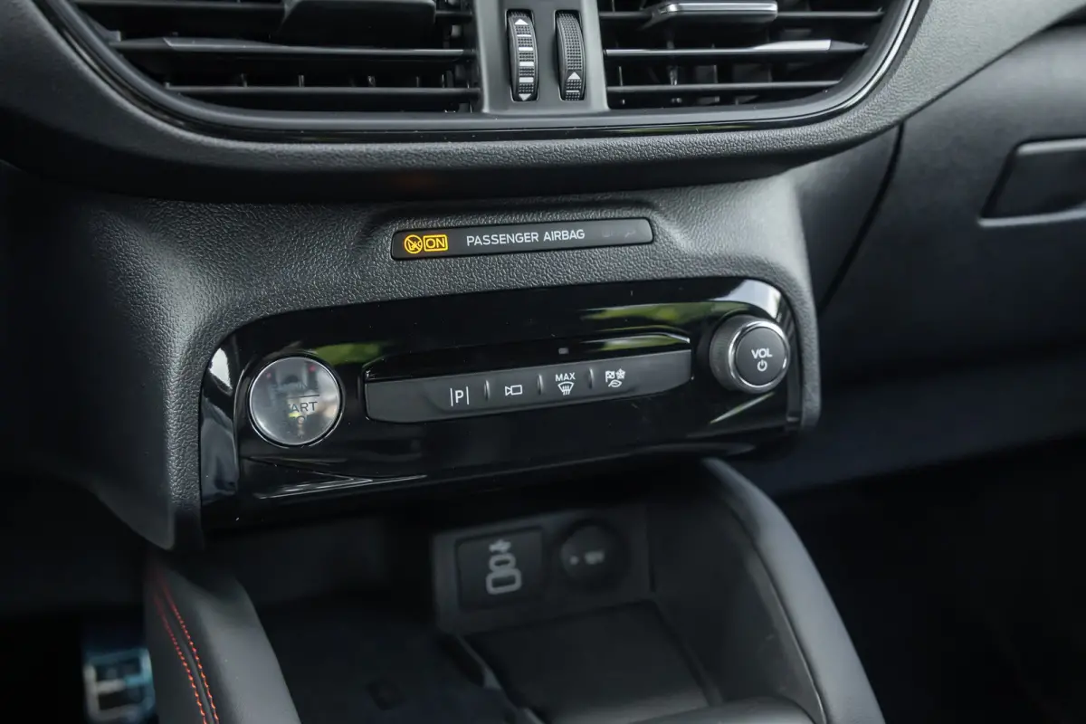 2.5 PHEV ST-Line X | Trekhaak | AGR stoelen | Full LED | B&O Audio | Adaptieve cruise | Camera | Privacy-glass | Dodehoek detectie | Keyless | 2100kg trekgewicht