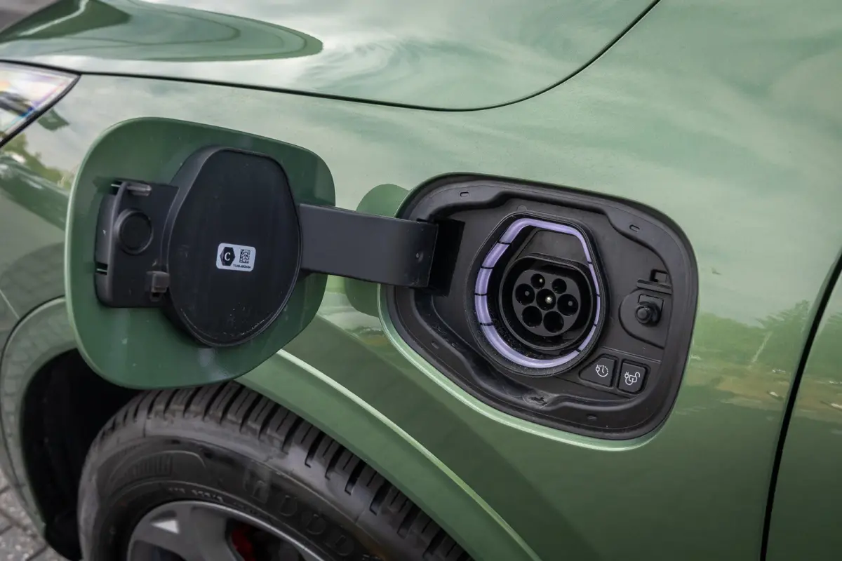 2.5 PHEV ST-Line X | Trekhaak | AGR stoelen | Full LED | B&O Audio | Adaptieve cruise | Camera | Privacy-glass | Dodehoek detectie | Keyless | 2100kg trekgewicht