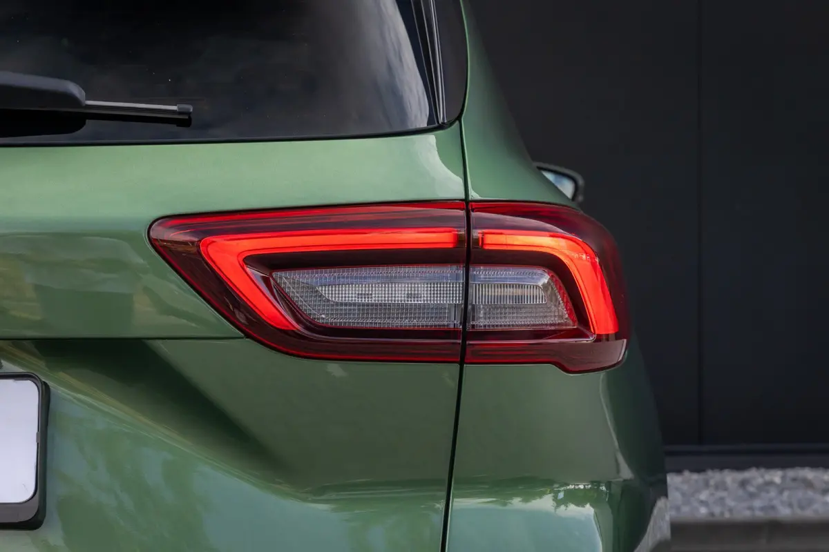 2.5 PHEV ST-Line X | Trekhaak | AGR stoelen | Full LED | B&O Audio | Adaptieve cruise | Camera | Privacy-glass | Dodehoek detectie | Keyless | 2100kg trekgewicht