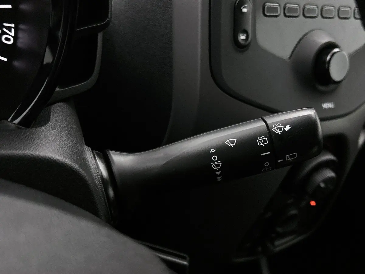 1.0 e-VTi Active | Airco | Bluetooth | Lage kilometerstand