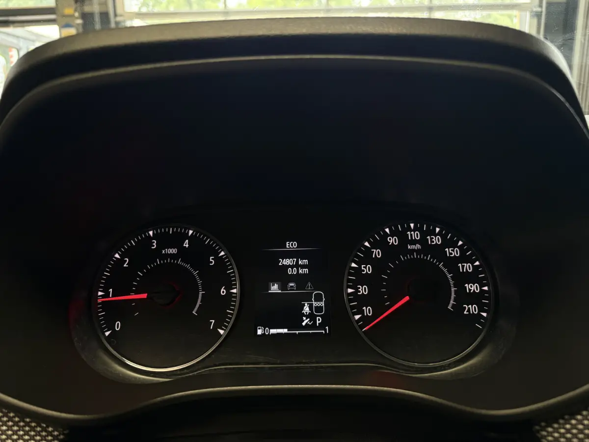 1.0 TCe 90 Comfort Camera, Cruise, Navi