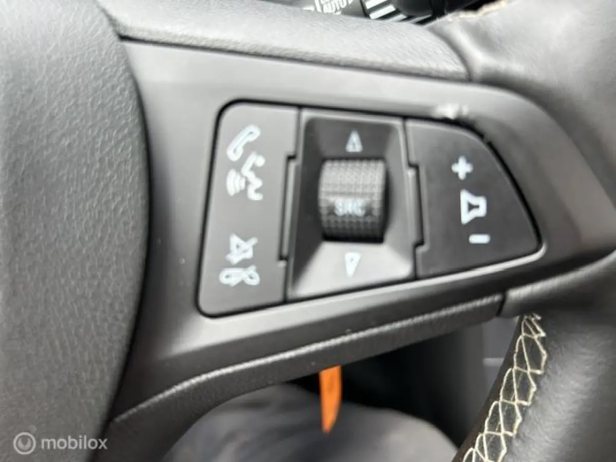 1.5 CDTI Edition * NAVIGATIE * LM VELGEN * AIRCO