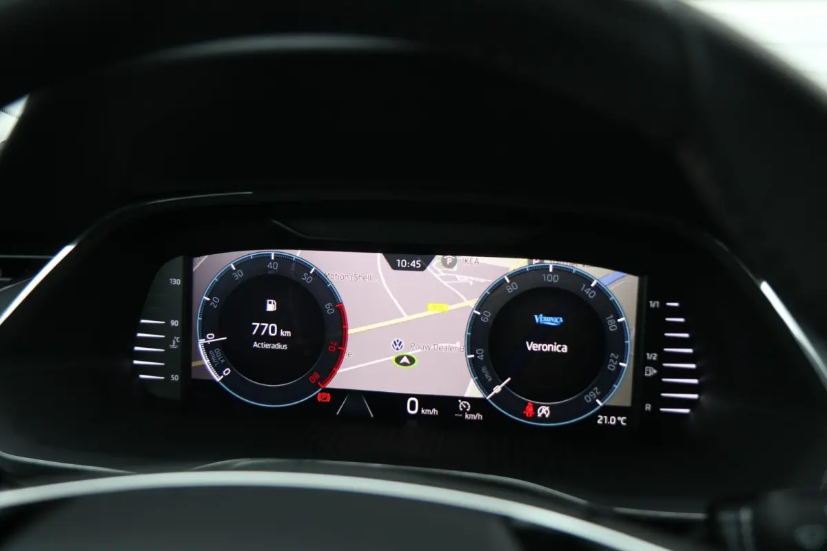 1.0 TSI 110pk Ambition | Navigatie | App Connect | Parkeersensoren |