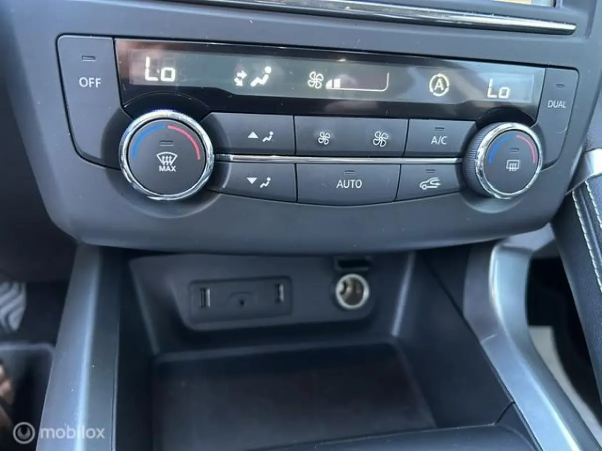 1.2 TCe Bose * NAVIGATIE * PDC V EN A* AIRCO