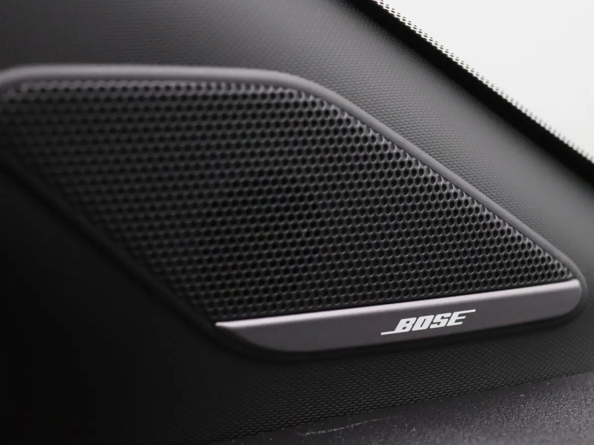 Evolve 52 kWh BOSE | Elektr. Achterklep