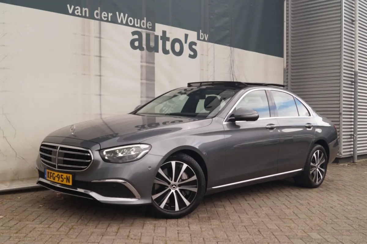 300de PHEV -LEER-PANO-BURMESTER-LUCHTVERING-