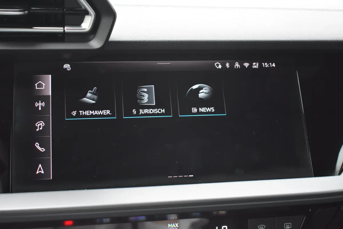 40 204PK TFSI e S edition | Achteruitrijcamera | Stoelverwarming | Ambianceverlichting | Assistentie Pakket | Comfort Pakket Plus | Licht Pakket | Achteruitrijcamera | Stoelverwarming | Audi