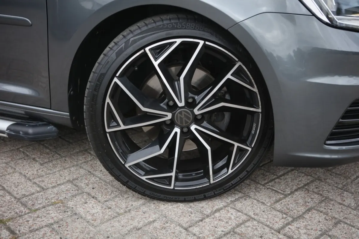 2.0 TDI L2H1 Excl Ed