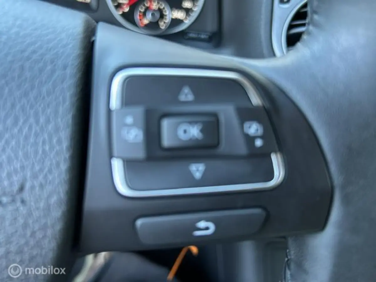 1.4 TSI * PANORAMADAK * NAVIGATIE *AIRCO *