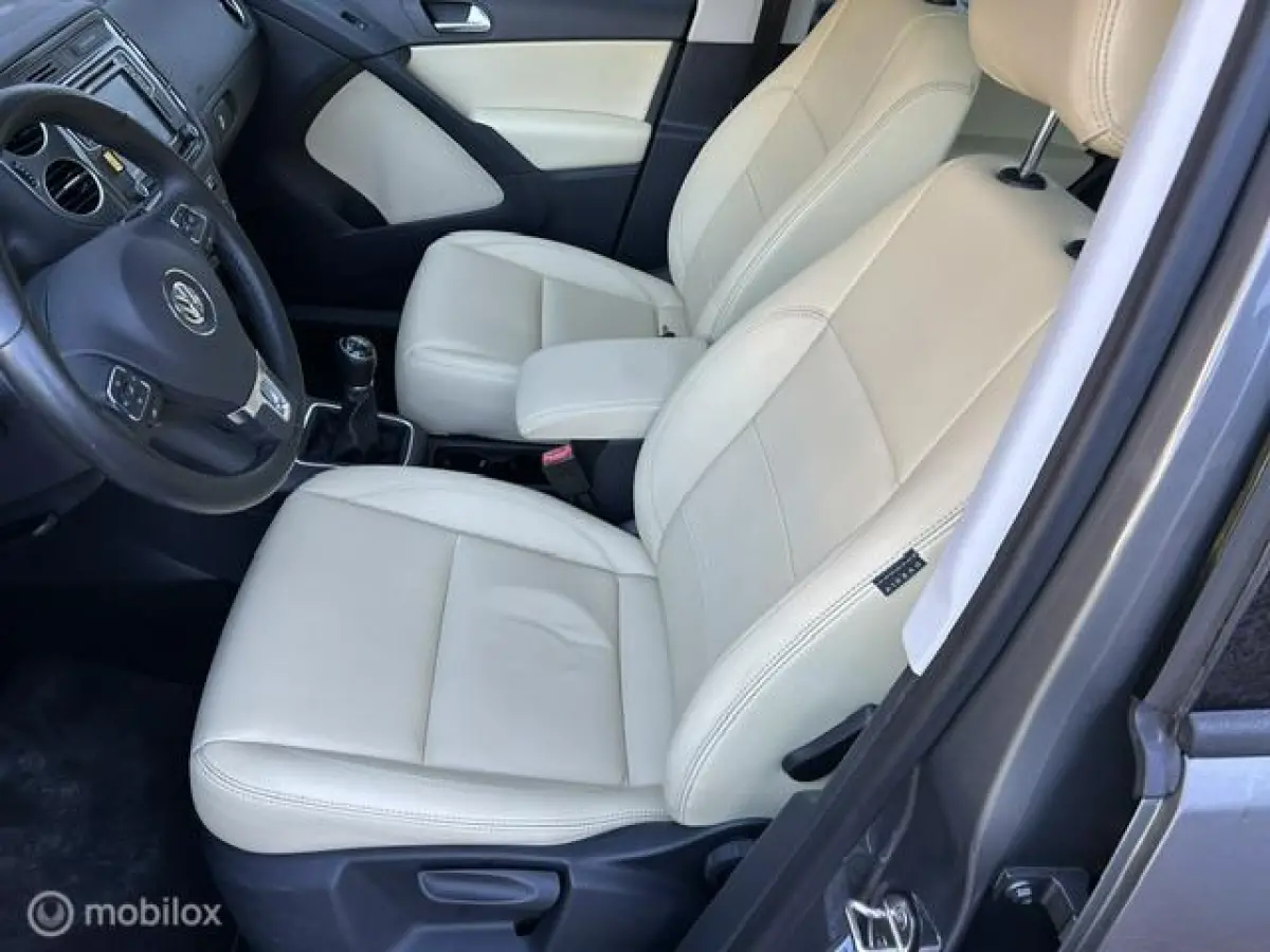1.4 TSI * PANORAMADAK * NAVIGATIE *AIRCO *