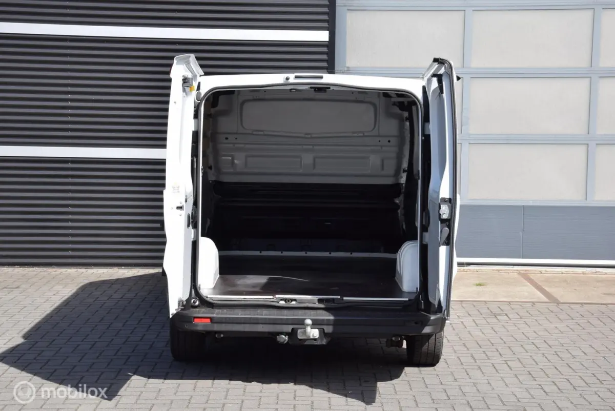 bestel 2.0 dCi 120 L1H1
