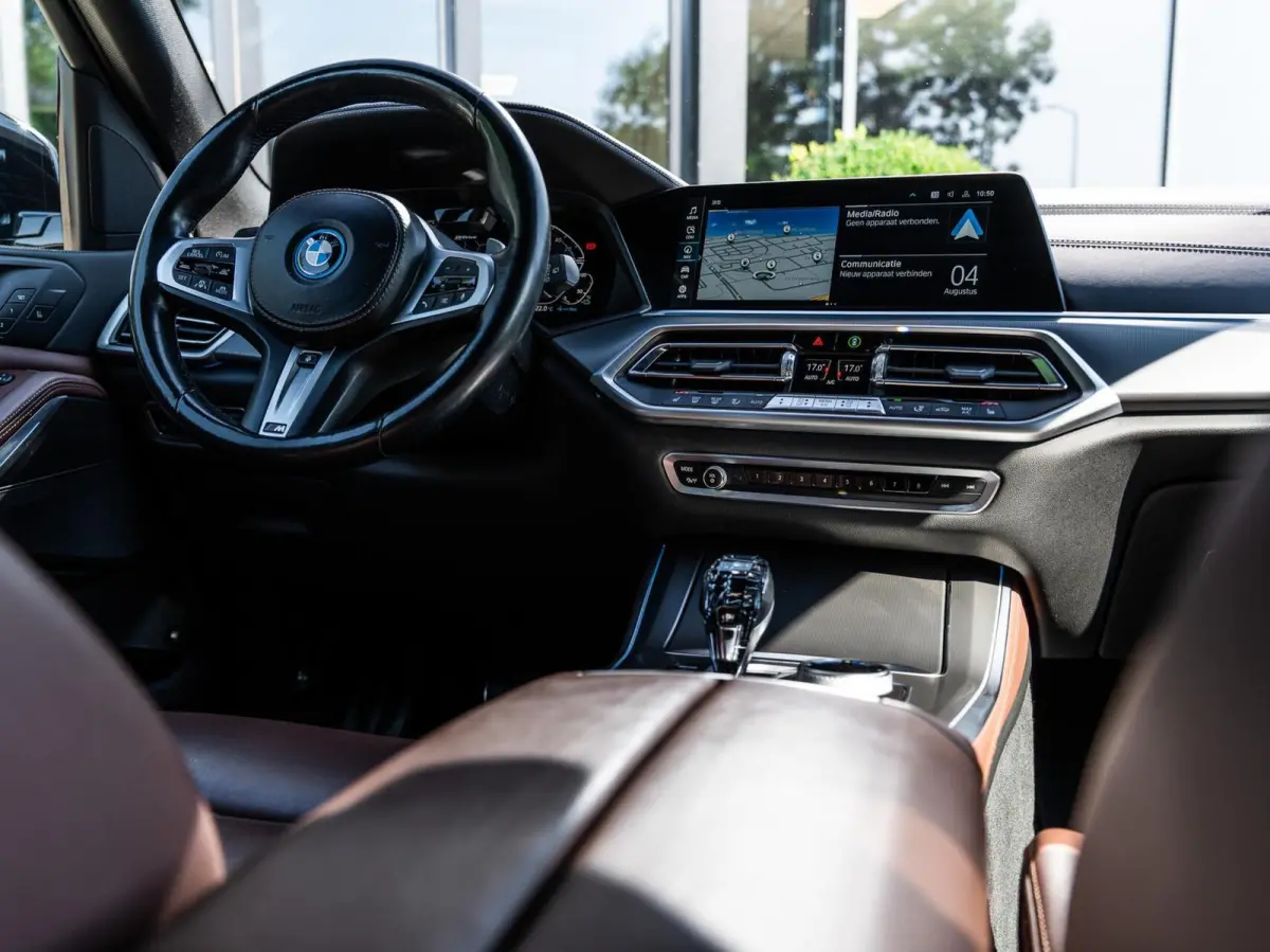 xDrive45e High Executive|PANO|M-SPORT|21''|MEMORY|CAM