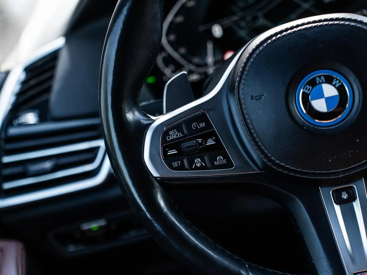 xDrive45e High Executive|PANO|M-SPORT|21''|MEMORY|CAM