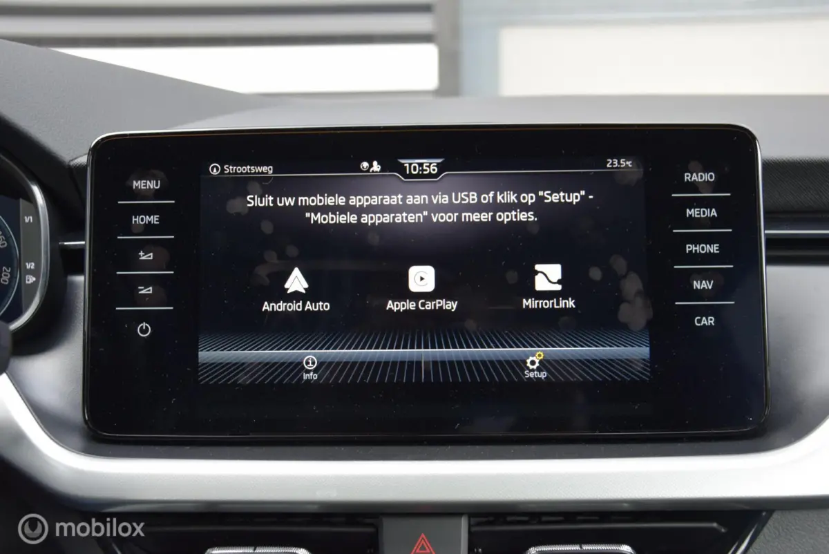 1.0 TSI Sport Race blue Virtual cockpit Full LED Apple Carplay