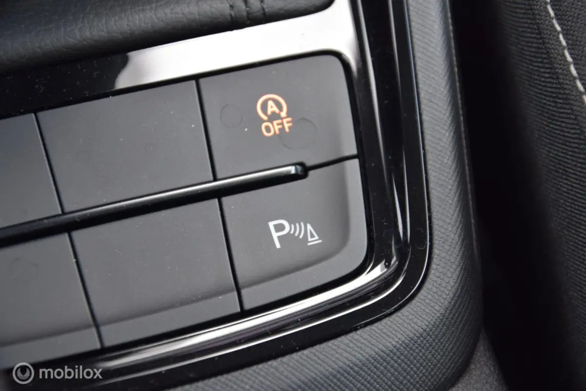 1.0 TSI Sport Race blue Virtual cockpit Full LED Apple Carplay