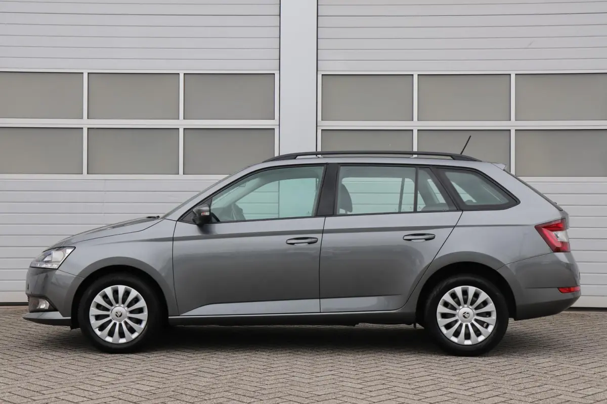 1.0 TSI 95pk Ambition | Navigatie | App Connect | Cruise Control | Parkeersensoren Achter