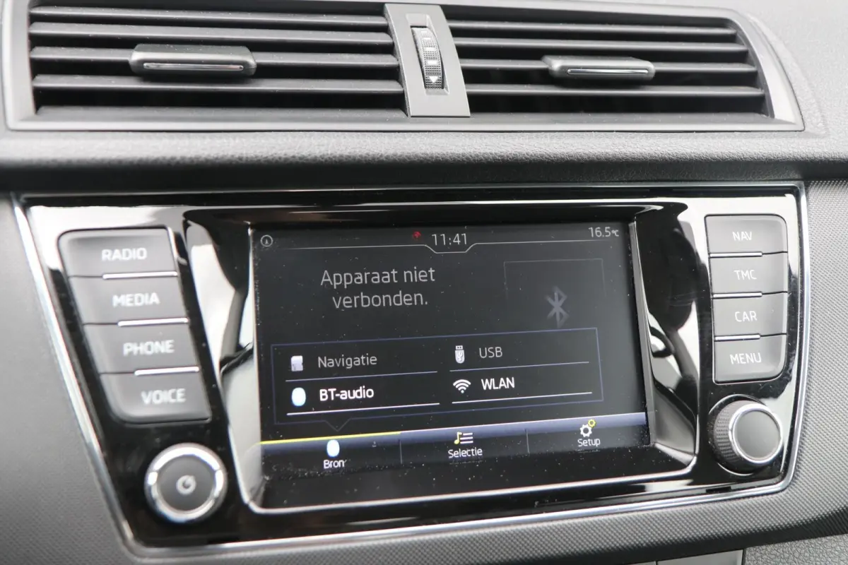 1.0 TSI 95pk Ambition | Navigatie | App Connect | Cruise Control | Parkeersensoren Achter
