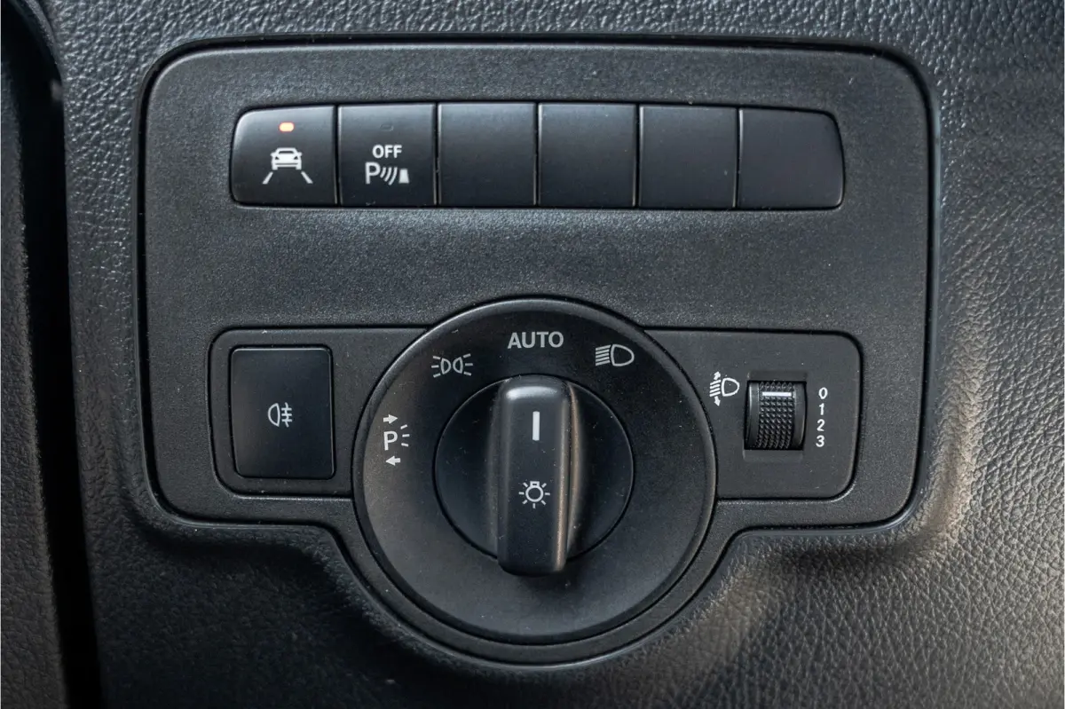 114 CDI | 136 PK | Automaat | Camera | Cruise | PDC | Zijschuifdeur R+L | Airco