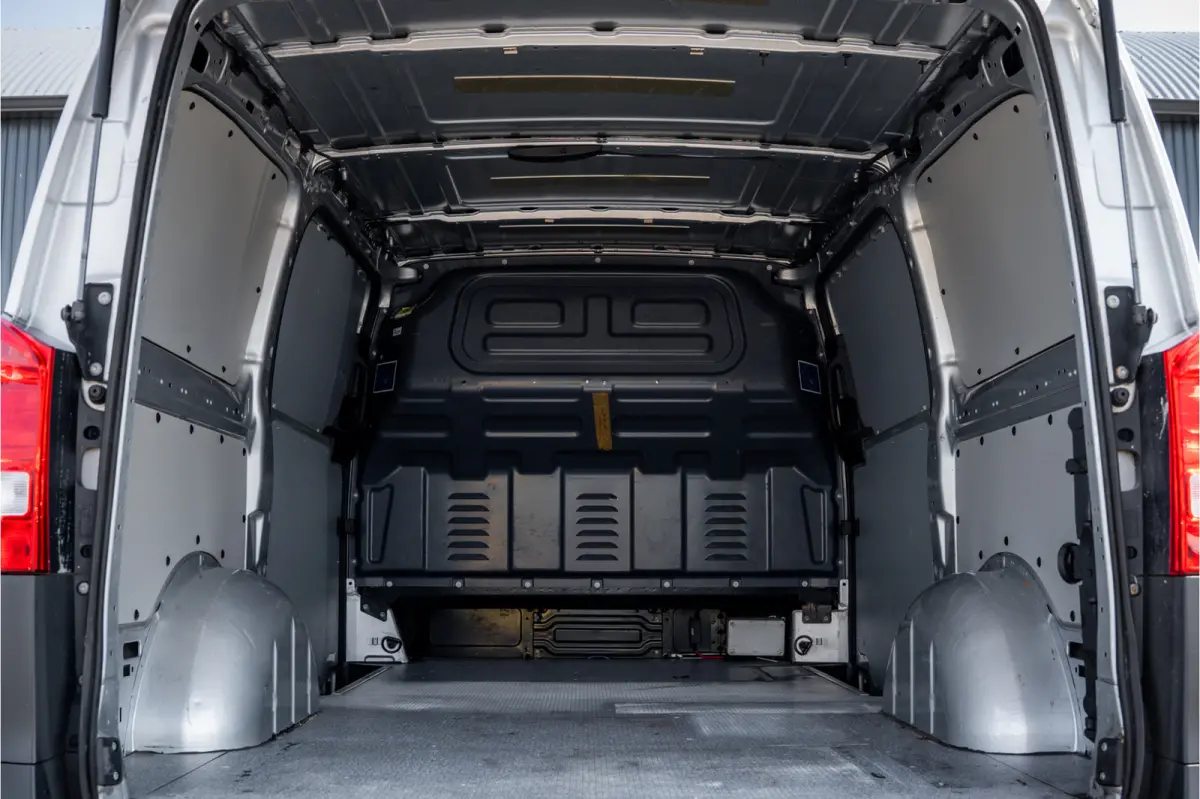 114 CDI | 136 PK | Automaat | Camera | Cruise | PDC | Zijschuifdeur R+L | Airco