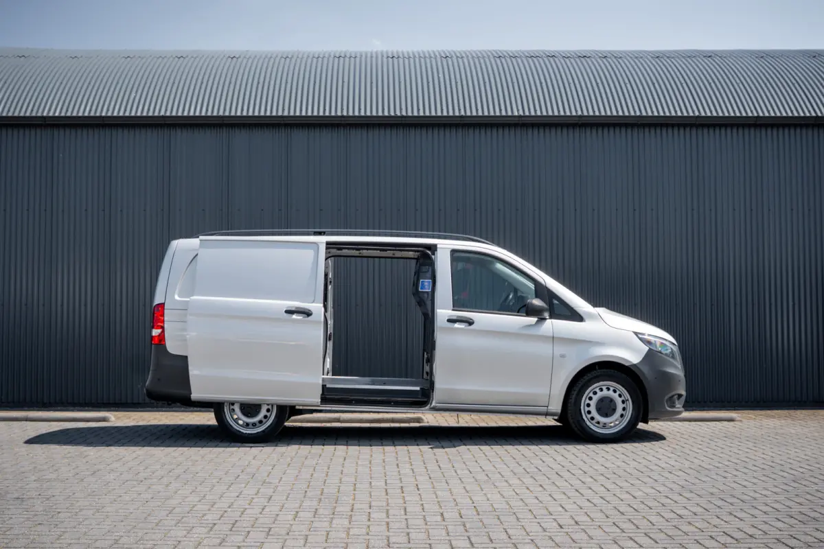 114 CDI | 136 PK | Automaat | Camera | Cruise | PDC | Zijschuifdeur R+L | Airco