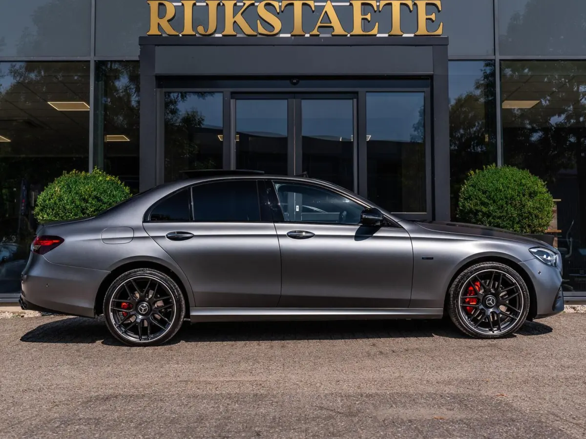 E300e 4MATIC AMG Line|PANO|BURMESTER|360°