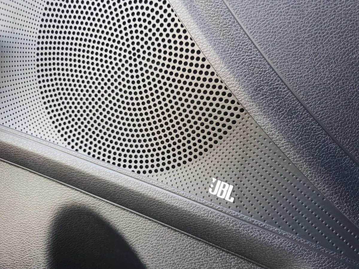 1.0 T-GDi MHEV Design Edition | Stoel en stuurverwarming | Navigatie | Camera | Apple Carplay / Android Auto | Elektrisch achterklep |