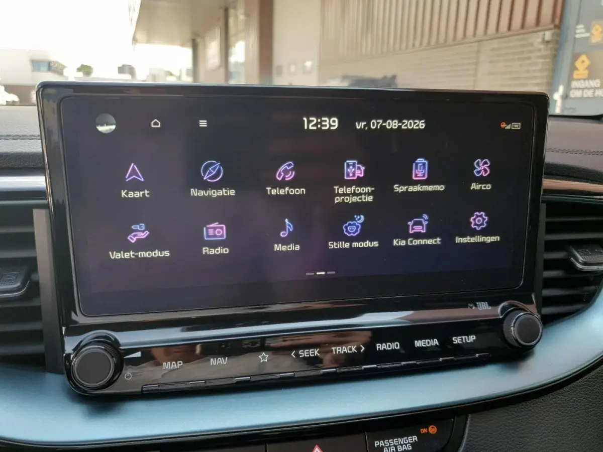 1.0 T-GDi MHEV Design Edition | Stoel en stuurverwarming | Navigatie | Camera | Apple Carplay / Android Auto | Elektrisch achterklep |