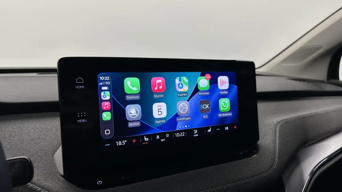 50 Business Edition NAVI ACC CARPLAY. 91% SOH