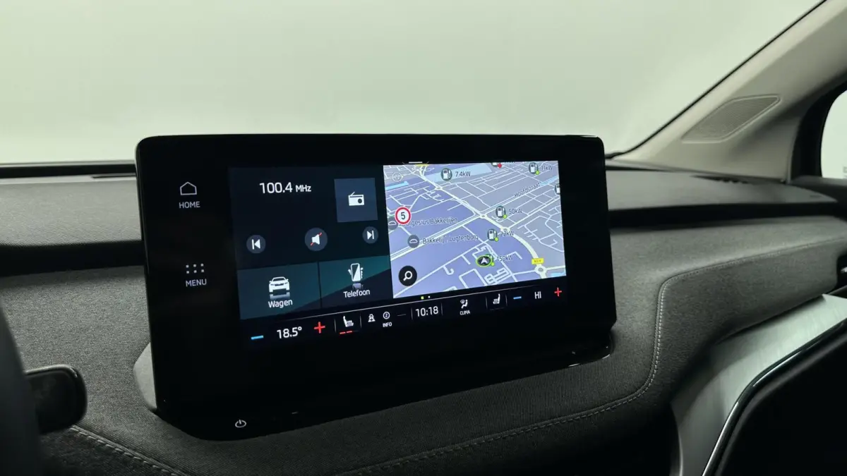 50 Business Edition NAVI ACC CARPLAY. 91% SOH