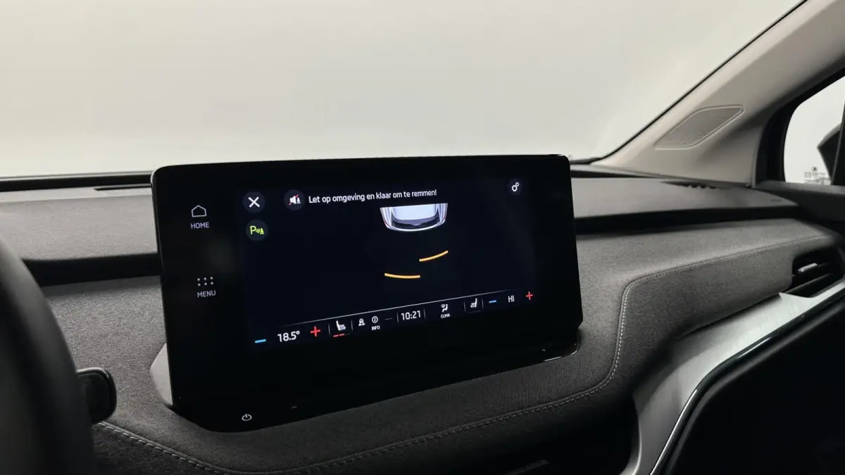 50 Business Edition NAVI ACC CARPLAY. 91% SOH