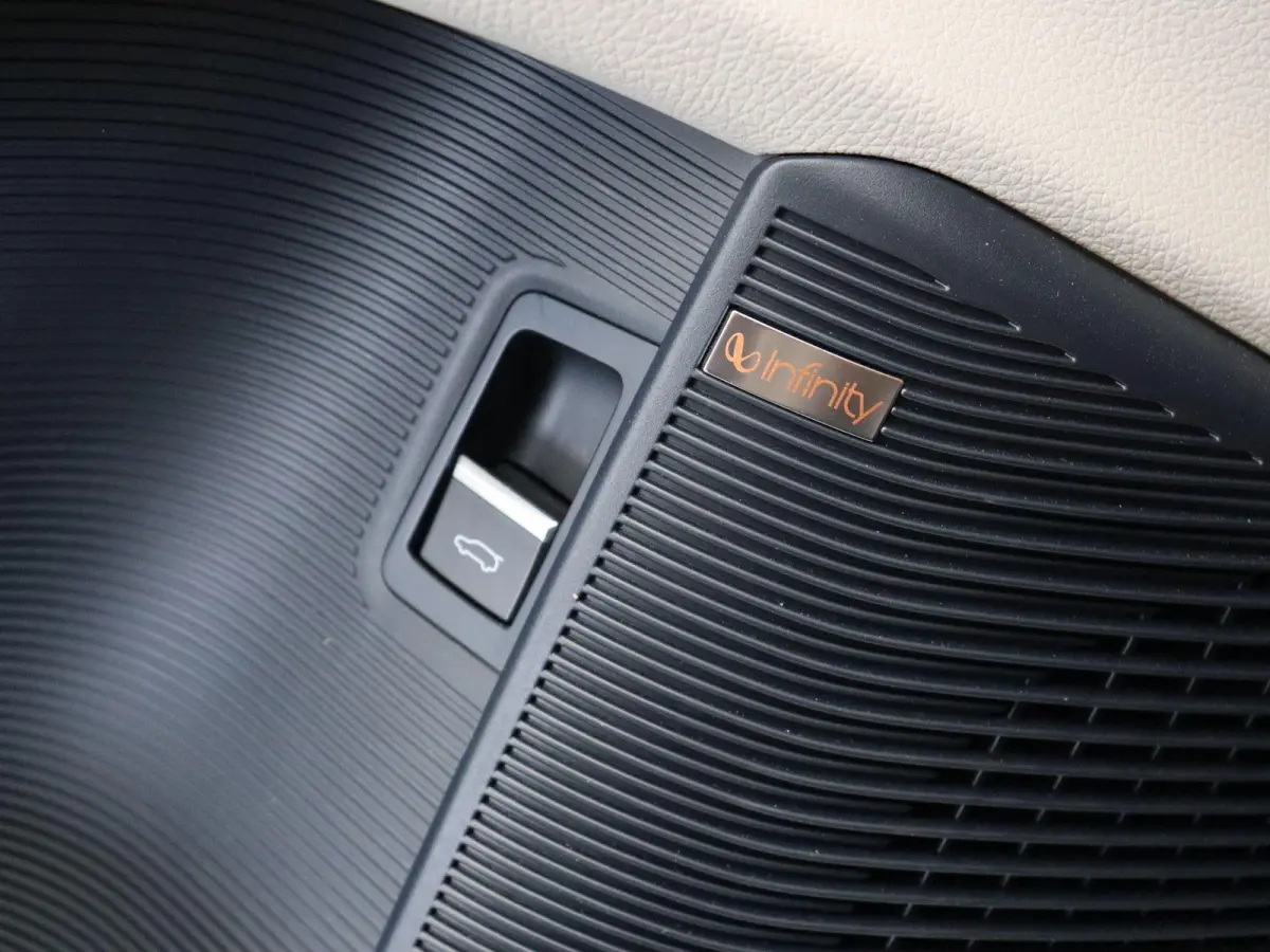Design 87 kWh | Warmtepomp | WLTP 500km | Panoramadak | Stoelverwarming en Ventilatie |