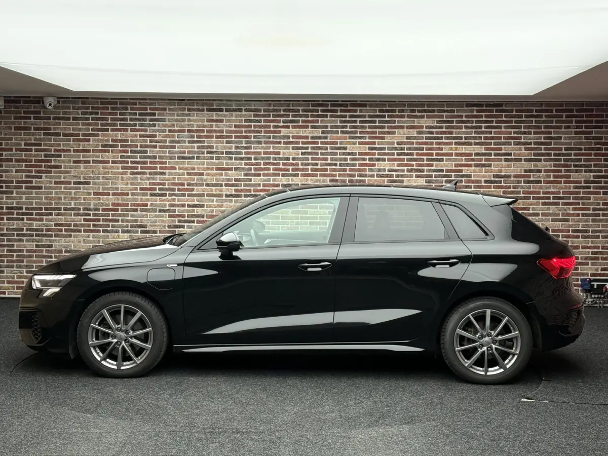 40 TFSI e Advanced edition | Pano | S-Line |