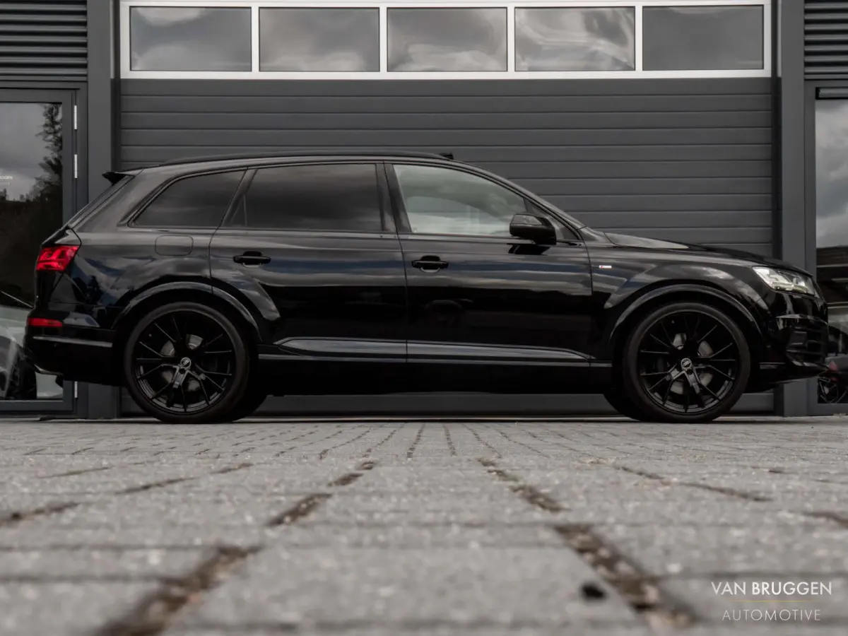 3.0 TFSI quattro S-Line 7p Pano B&O+ FullOption Alcantara 22" Luchtv Trekh