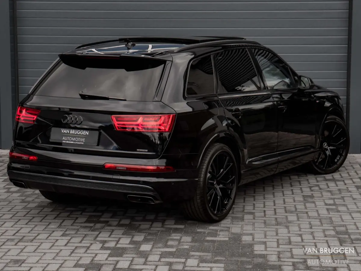 3.0 TFSI quattro S-Line 7p Pano B&O+ FullOption Alcantara 22" Luchtv Trekh