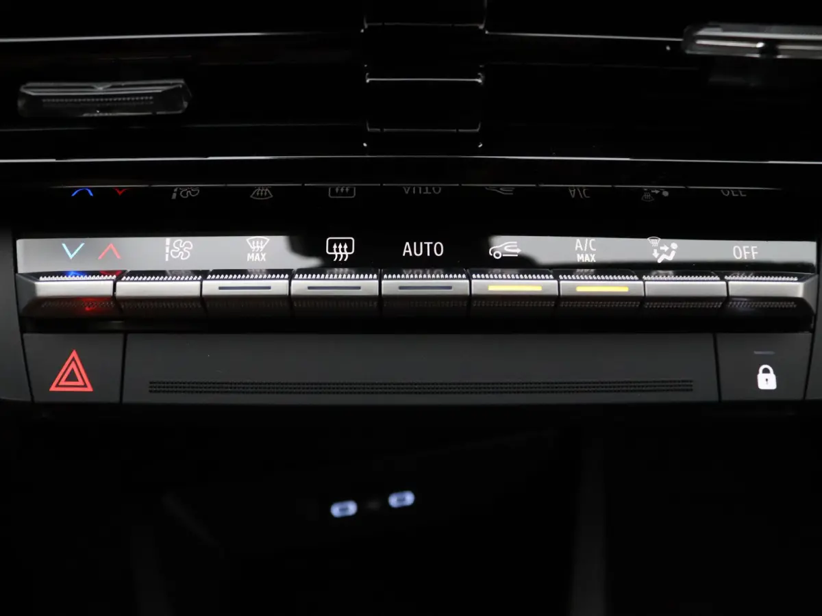 115pk TCe techno Apple Carplay/Android Auto | Climate