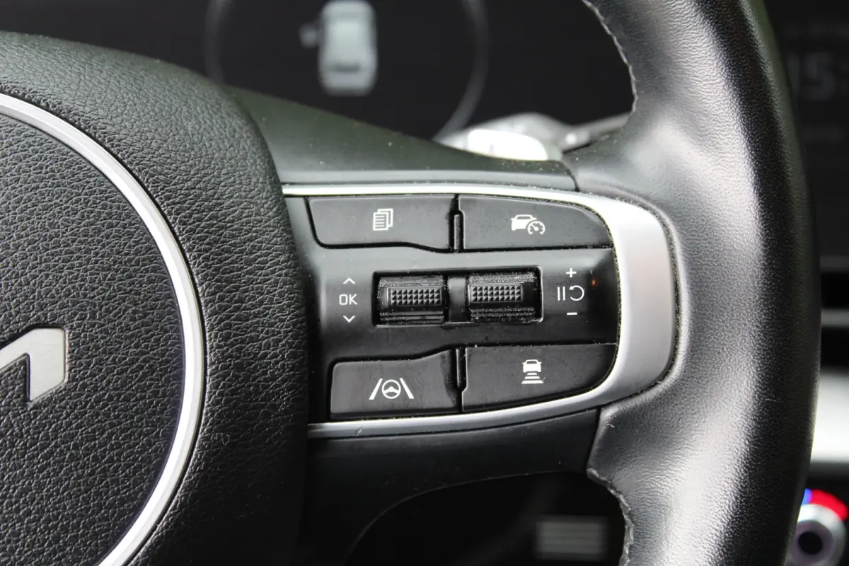1.6 T-GDi MHEV DynamicLine 180PK | 360-Camera | Elektrische stoelen | Apple/Android Carplay