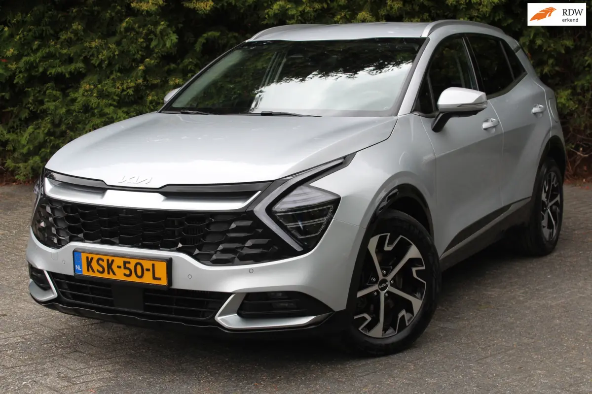1.6 T-GDi MHEV DynamicLine 180PK | 360-Camera | Elektrische stoelen | Apple/Android Carplay
