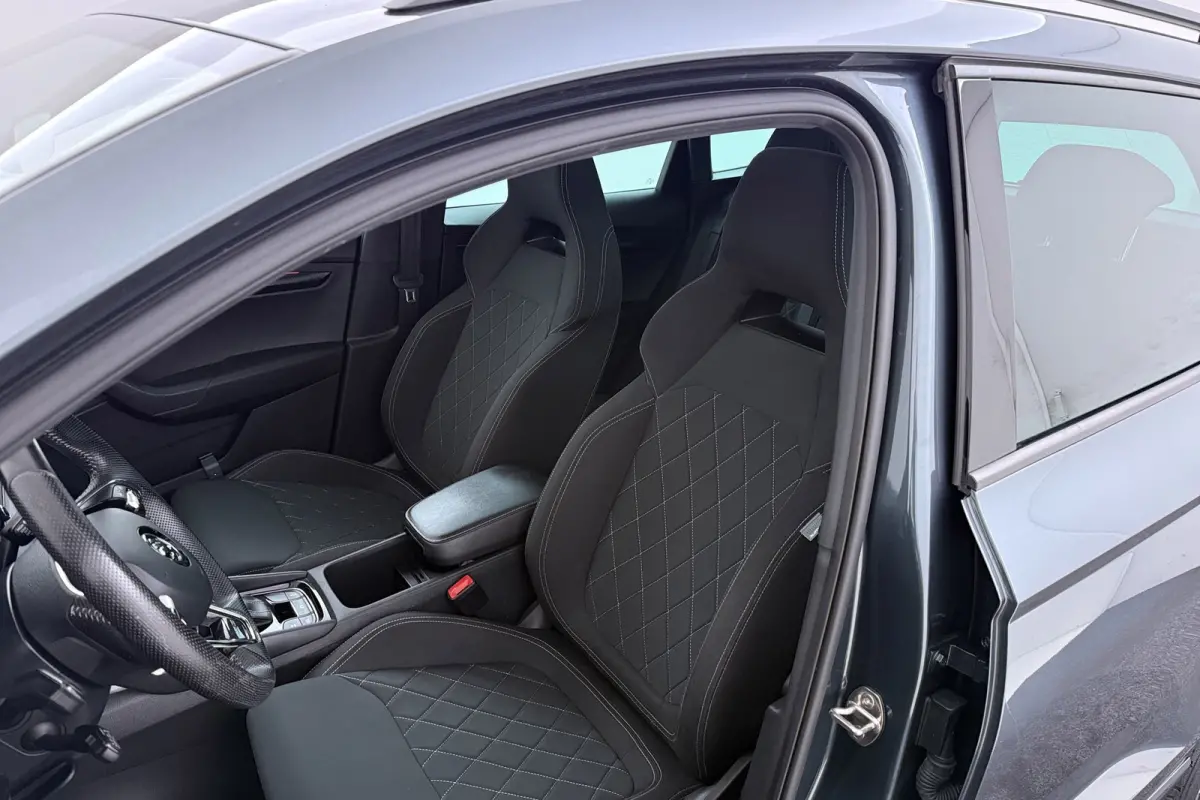 1.5 TSI ACT Sportline Business | Panoramadak | Org NL | Digital Cockpit | CarPlay | Canton | Blind Spot | Adap. Cruise