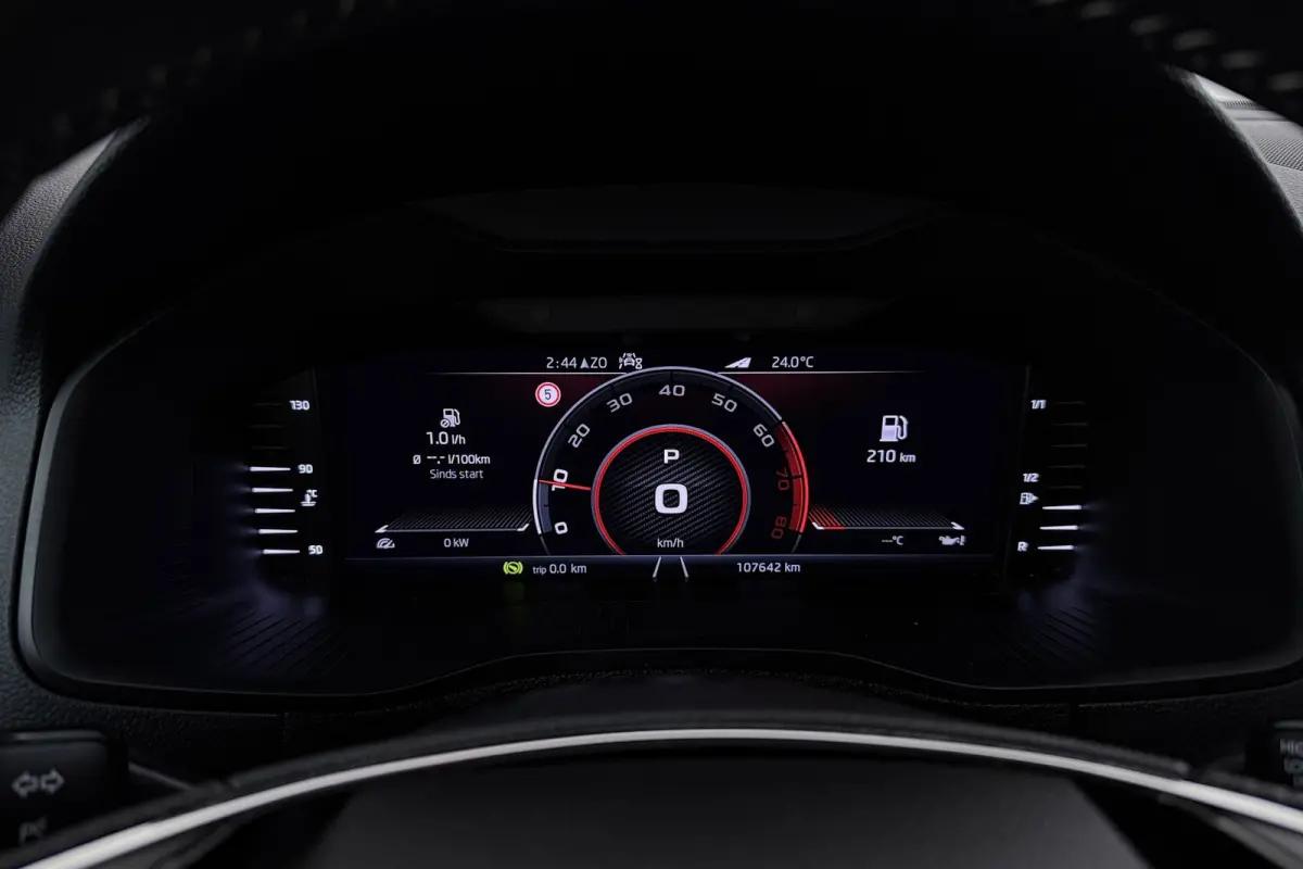 1.5 TSI ACT Sportline Business | Panoramadak | Org NL | Digital Cockpit | CarPlay | Canton | Blind Spot | Adap. Cruise
